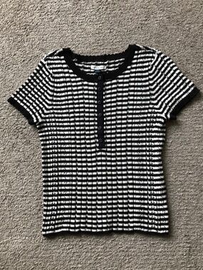AE Outfitters- 100% Cotton Knitted Top. NWOT.